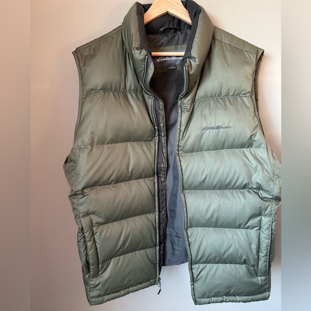 Eddie Bauer Large Men EB650 Down Puffer Vest Olive Green